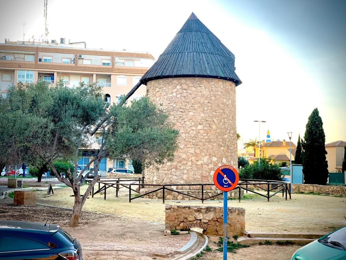 Apartamento El Molino Torrevieja Exterior foto